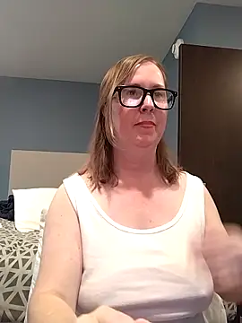 SweetandNaughty1 online show from October 20, 8:56 pm