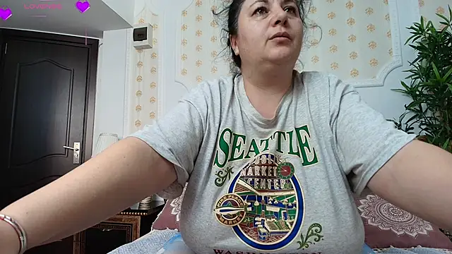 AleshaArabian online show from March 13, 11:11 am