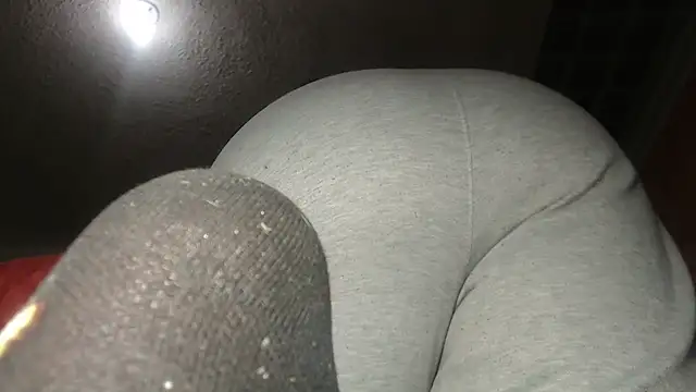 prettyangelsquirt online show from December 13, 8:26 pm