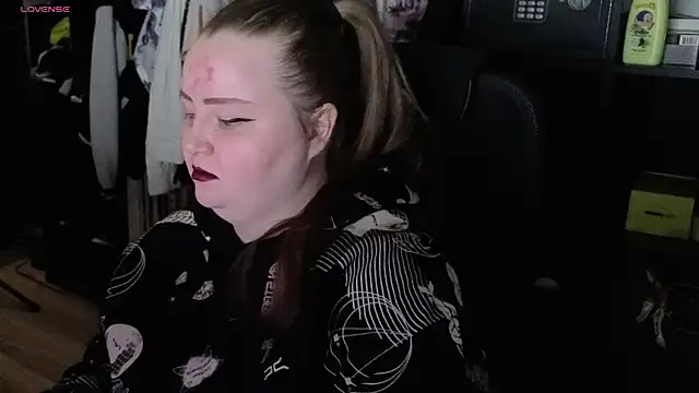 Snapshot of EMMA__CONNOR chatting on October 15, 2:03 am EMMA  CONNOR online show from October 15, 2:03 am