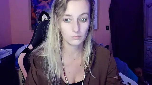 AsiaGoesPro online show from November 22, 5:21 am