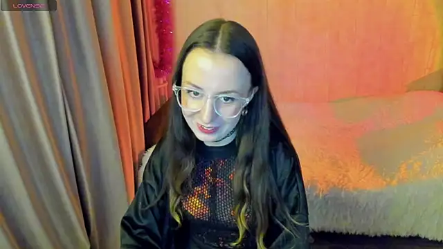 CurlySteph online show from November 8, 6:13 pm