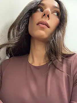  MiaQueen  online show from August 1, 10:12 pm