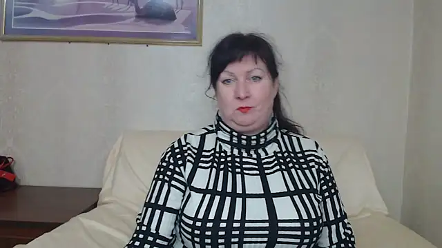 Snapshot of Milf4love50 chatting on October 19, 6:32 pm Milf4love50 online show from October 19, 6:32 pm