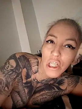 vamporasuccubus19777 online show from October 12, 11:29 pm