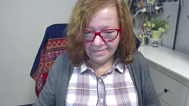 Adelewildx online show from October 22, 3:22 am