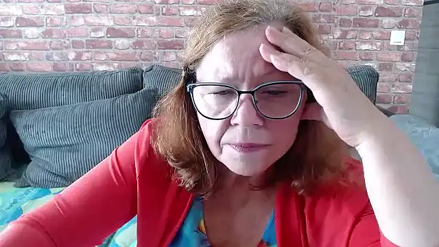 Adelewildx online show from September 27, 10:22 am