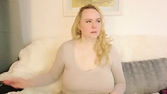 Sarah4you online show from May 15, 8:11 pm