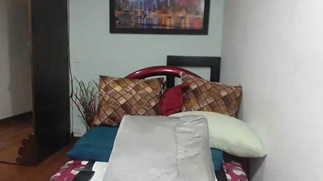 sexytitshot126 online show from October 28, 1:00 am