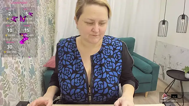 ScarlettSoft online show from November 23, 5:21 am