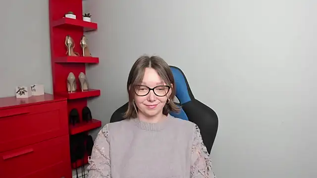 Cookie zoe online show from December 5, 8:25 am