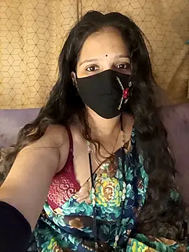 Rising Smiler online show from February 4, 5:27 pm