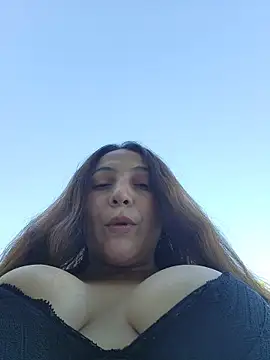 VickyHoult online show from October 24, 9:22 pm