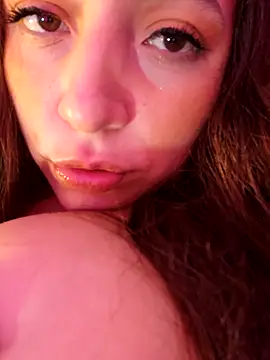 VickyHoult online show from February 16, 11:26 pm