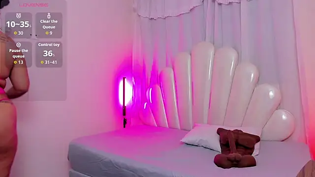 Roxahank online show from June 5, 3:54 am