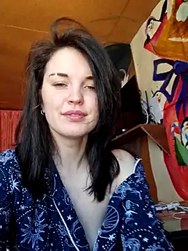 LazyTanukii online show from March 2, 7:15 am