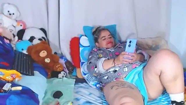 estrellita fugaz16x online show from September 29, 6:07 am