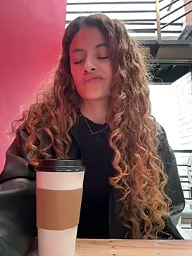 alana15 online show from March 21, 9:53 pm