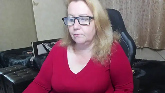 Frau Marta online show from November 20, 12:50 pm