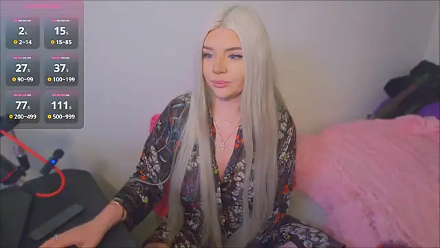 Snapshot of ParadiseRose chatting on October 25, 4:31 am ParadiseRose online show from October 25, 4:31 am