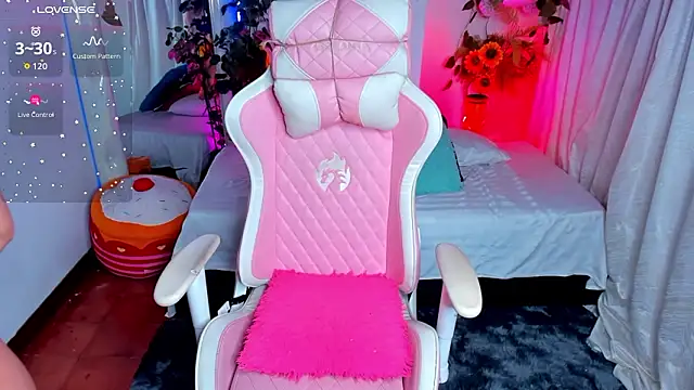 jenndy lockhart online show from January 17, 3:47 am