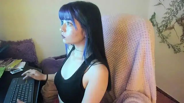 Sammysammy  online show from October 18, 10:40 am