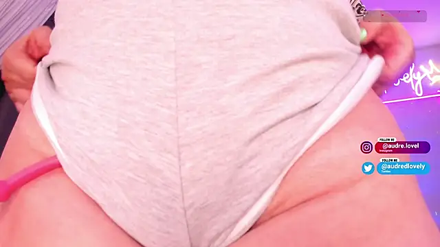 AudredLovely online show from March 21, 3:00 am