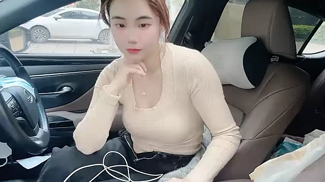 orla2021 online show from April 12, 11:17 pm