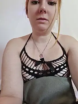 Patriciamoura69 online show from July 17, 5:49 pm