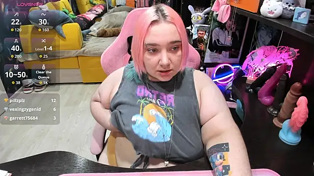 Softie Sofy online show from April 11, 7:45 am