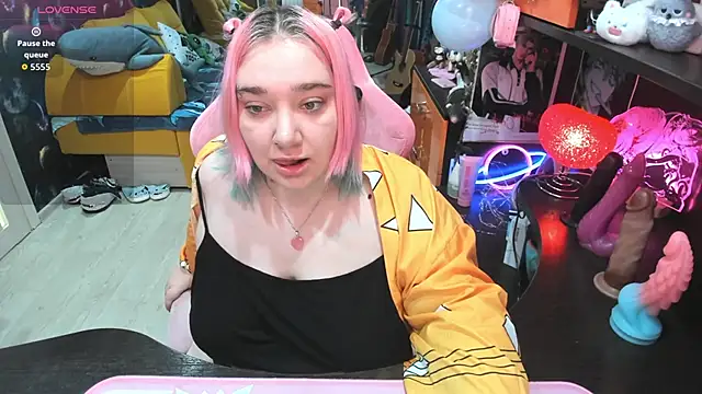 Softie Sofy online show from February 14, 4:03 am