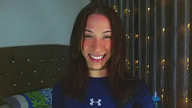 Kenisha Sweet online show from January 15, 1:44 am