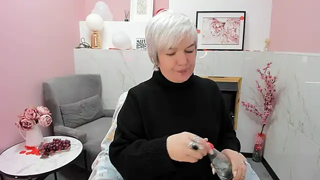 CarmenSoft online show from February 22, 8:54 pm