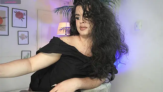 artechloe online show from November 12, 2:20 am