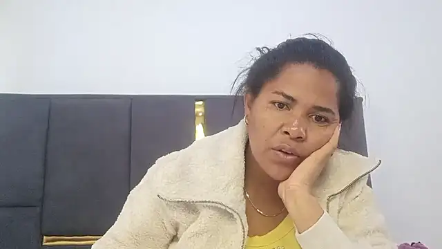 aleixane online show from April 20, 6:49 am