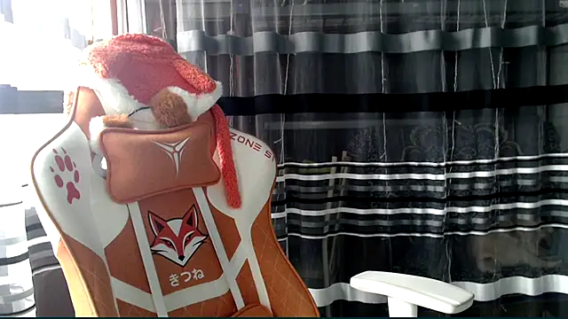 cold lollipop online show from April 16, 7:19 am