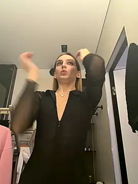 -AngelAri- online show from October 26, 9:21 pm