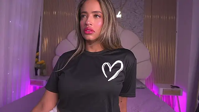 mssburbuja online show from April 18, 3:20 am