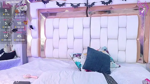 sexysistter online show from October 23, 12:33 pm