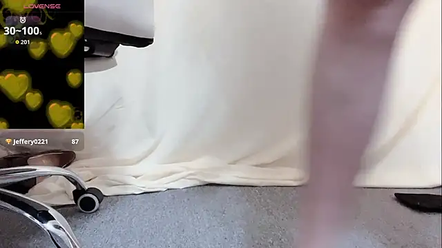 Tw Zoella online show from March 27, 5:02 pm