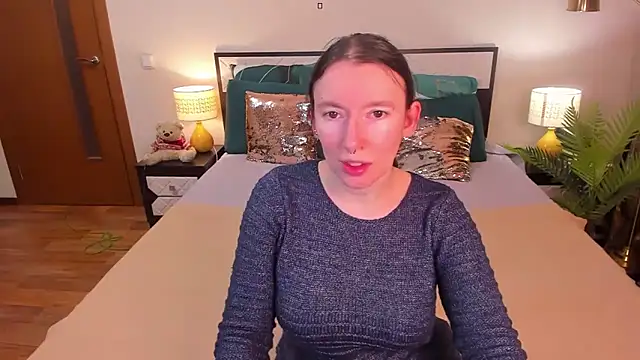 CatherineWalls online show from March 5, 8:32 am