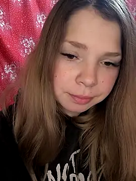 Zuli Kiska online show from December 21, 9:30 pm