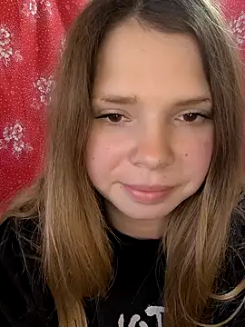 Zuli Kiska online show from April 13, 11:11 am