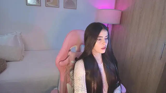 Snapshot of iriswest_ chatting on September 25, 12:54 am iriswest  online show from September 25, 12:54 am