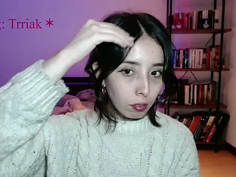 babyluna 8 8 online show from April 18, 6:49 am