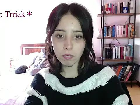 babyluna 8 8 online show from April 12, 9:28 pm