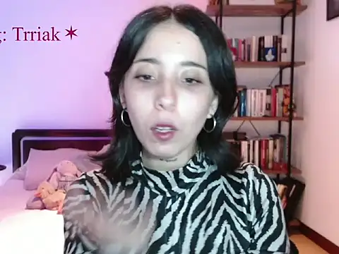 babyluna 8 8 online show from April 10, 10:16 pm