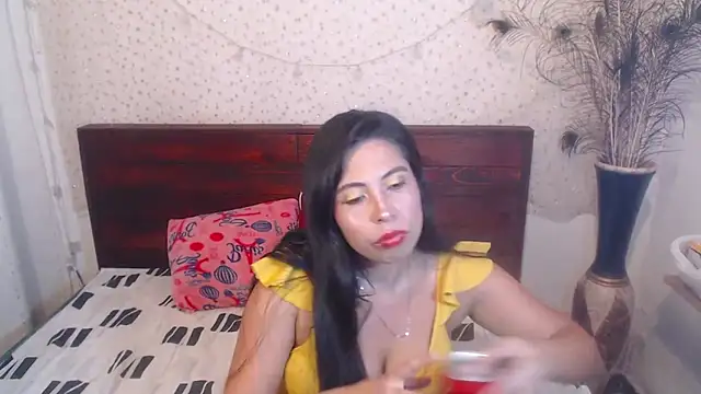 NikkieMilky online show from October 4, 2:06 am