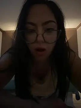 MileyGia online show from July 10, 6:14 am