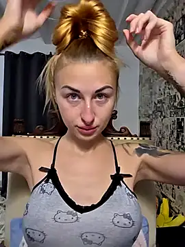 kylie blck online show from February 1, 3:49 am